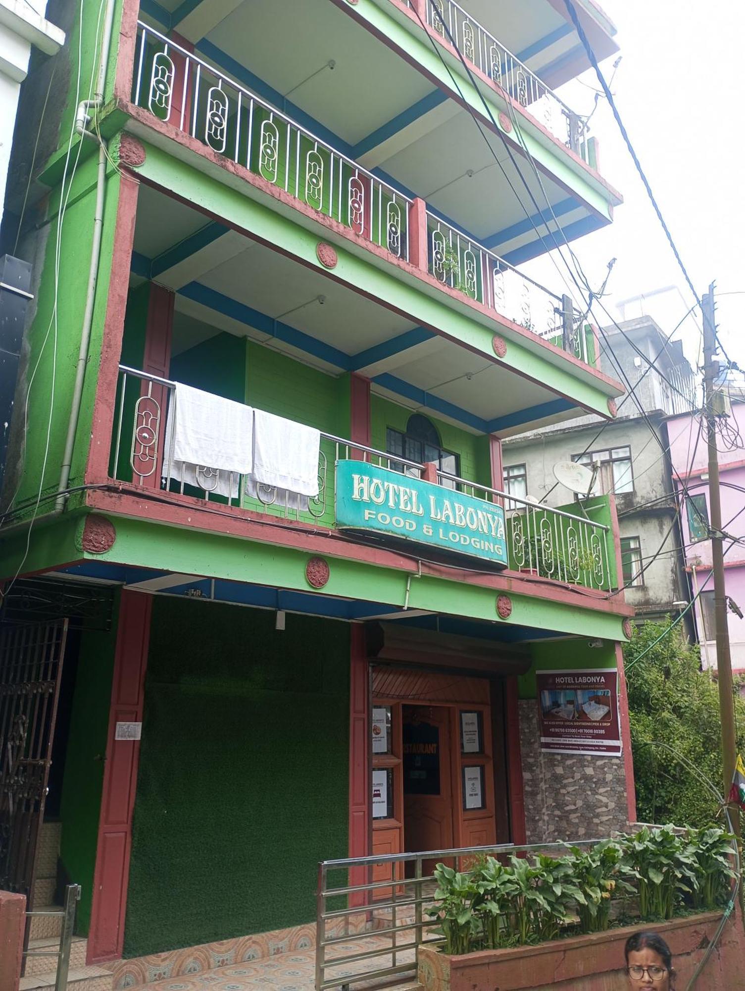 Hotel Labonya Lava Exterior foto